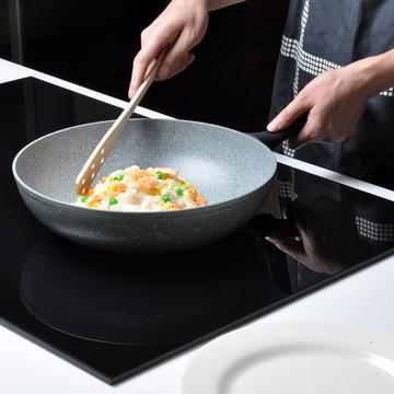 60歲男莫名檢查出「一次罹2癌」！一驗血醫生嚇壞「長期用一餐具超毒」：台灣人超愛用