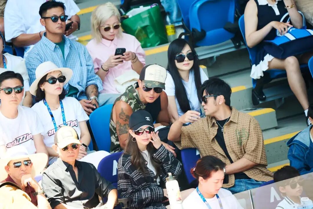 周杰倫兒子高清照曝光！8歲神基因「集結混血媽、天王爸優點」　超Q一幕網驚：「迷你版周杰倫」