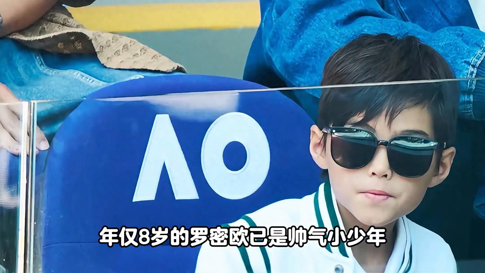 周杰倫兒子高清照曝光！8歲神基因「集結混血媽、天王爸優點」　超Q一幕網驚：「迷你版周杰倫」