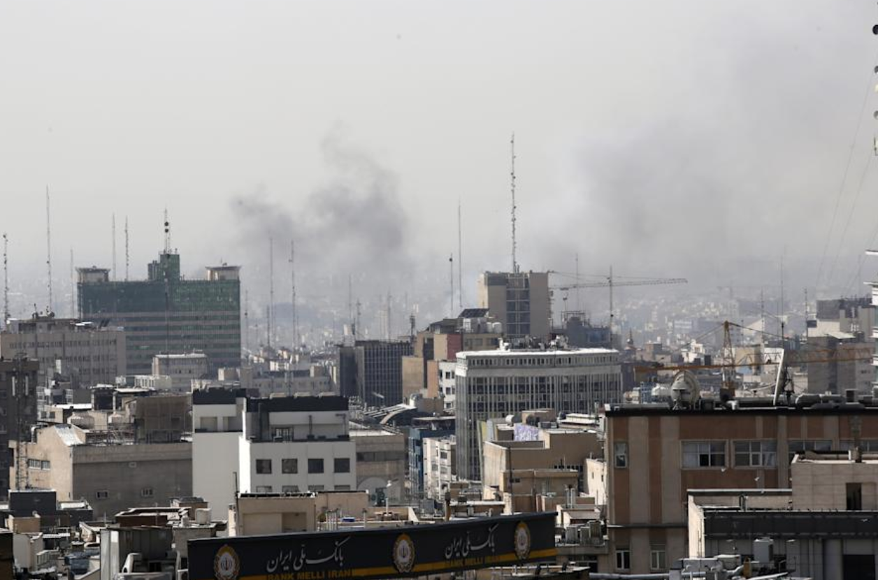 政府霸氣出手！2萬名滯留旅客「費用全包」