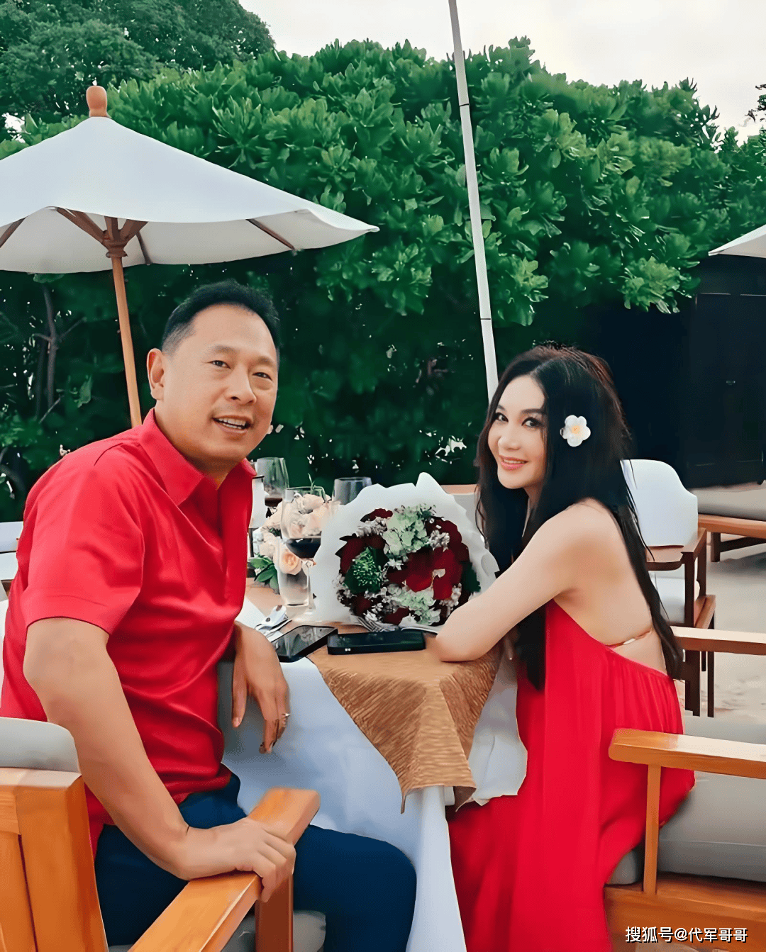 嫁豪門堅持不生！溫碧霞遭婆婆放話「不生孩子不進門」　26年後「活出公主般人生」網稱羨：沒做錯決定