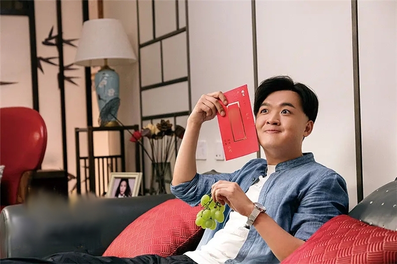 直接丟垃圾桶衰整年!命理師曝「紅包袋不能亂丟」 4步驟處理「避免福氣財運漏光光」