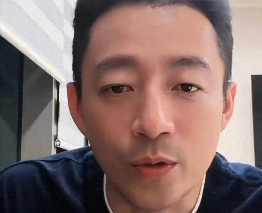 又被張蘭害慘!汪小菲「當奶爸親力親為」被讚專業 挨轟「立好爸爸人設」他火大揭內幕