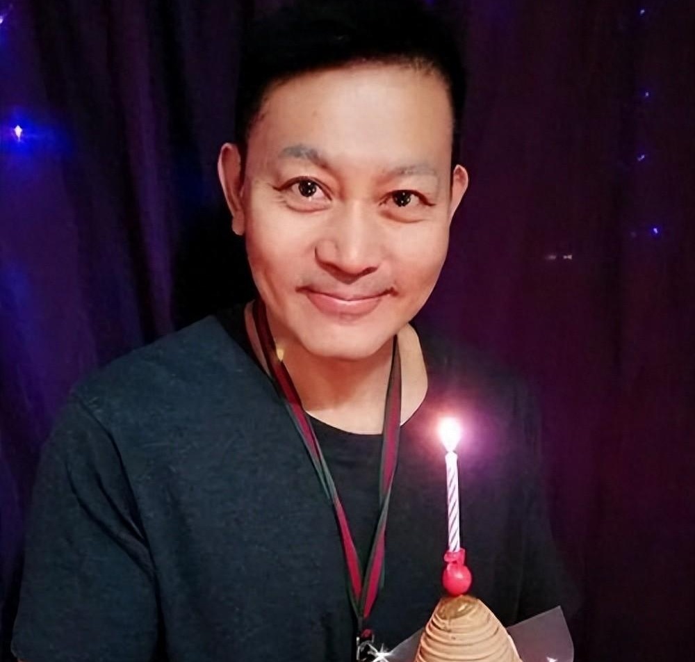 原來他已過世5年！生前無妻無子「90億遺產全給古天樂」：幫我完成1心願...