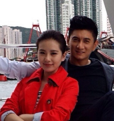 嫁吳奇隆11年驚傳婚變！38歲劉詩詩「罕見露面」　她直播「洩露感情狀況」