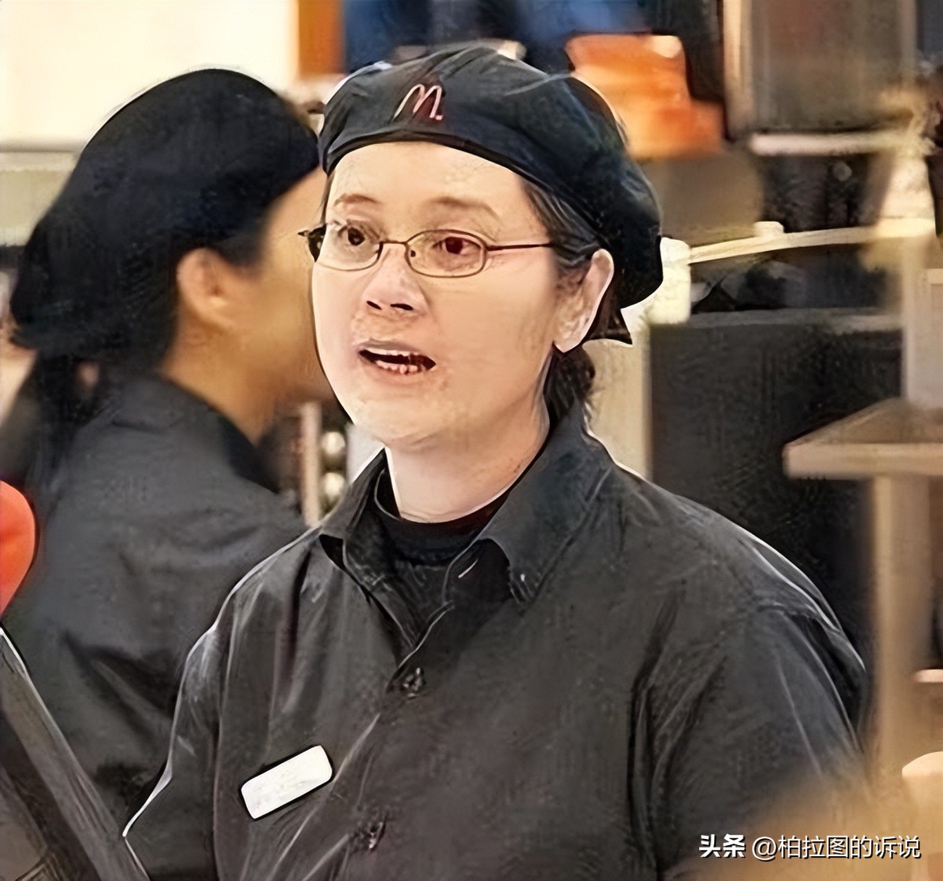 曾和梁朝偉合作！她曾是當紅艷星「珠寶豪宅全都有」　最後竟「在速食店當服務生」54歲近況太唏噓