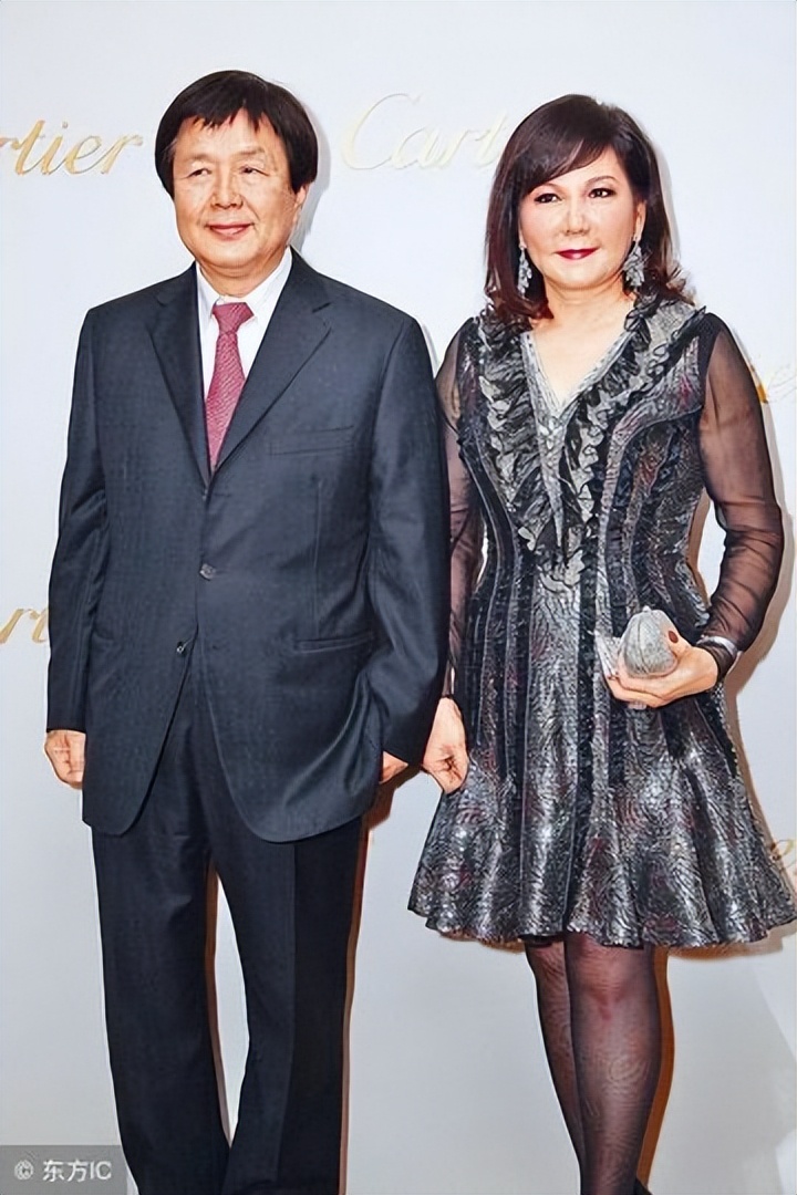 豪門尪出軌28年！她不生氣「還和小三和平共處」　多年後再同框「當眾人面復仇」網驚：佈局好久...