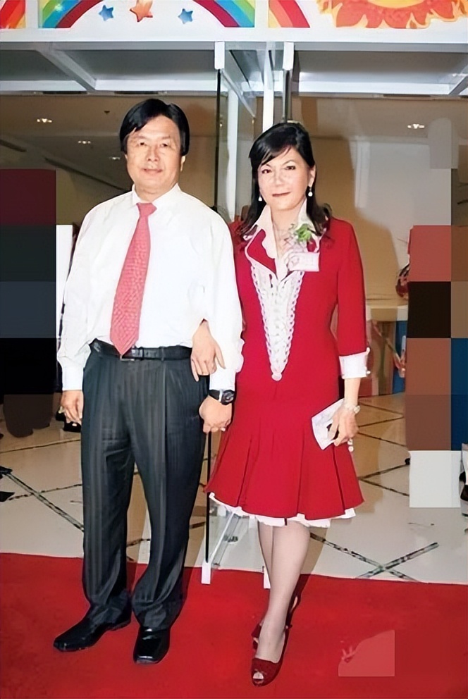 豪門尪出軌28年！她不生氣「還和小三和平共處」　多年後再同框「當眾人面復仇」網驚：佈局好久...