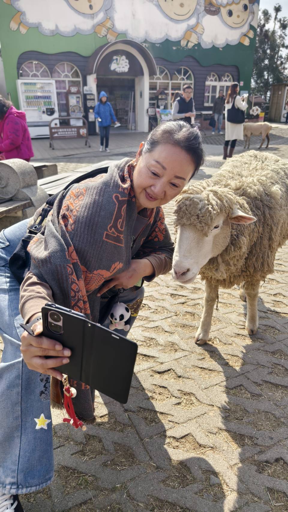 豪門婚變！66歲玉女始祖「認斷聯女兒30年」　放下恩怨「替家暴夫辦喪事」