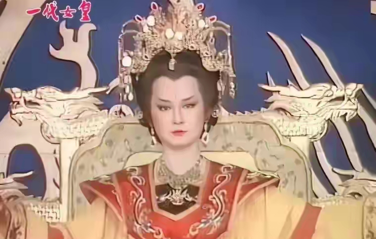 事業風光情路坎坷！77歲女神「渣夫出軌還求復合」　她單身至今「被偶遇驚天一幕」：根本反人類