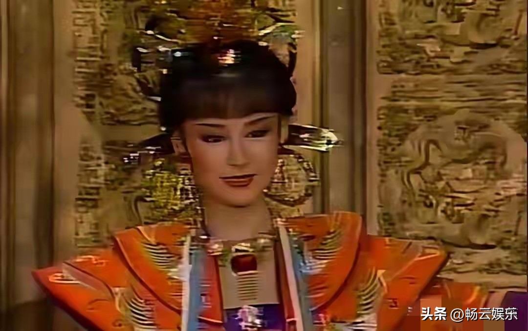 事業風光情路坎坷！77歲女神「渣夫出軌還求復合」　她單身至今「被偶遇驚天一幕」：根本反人類