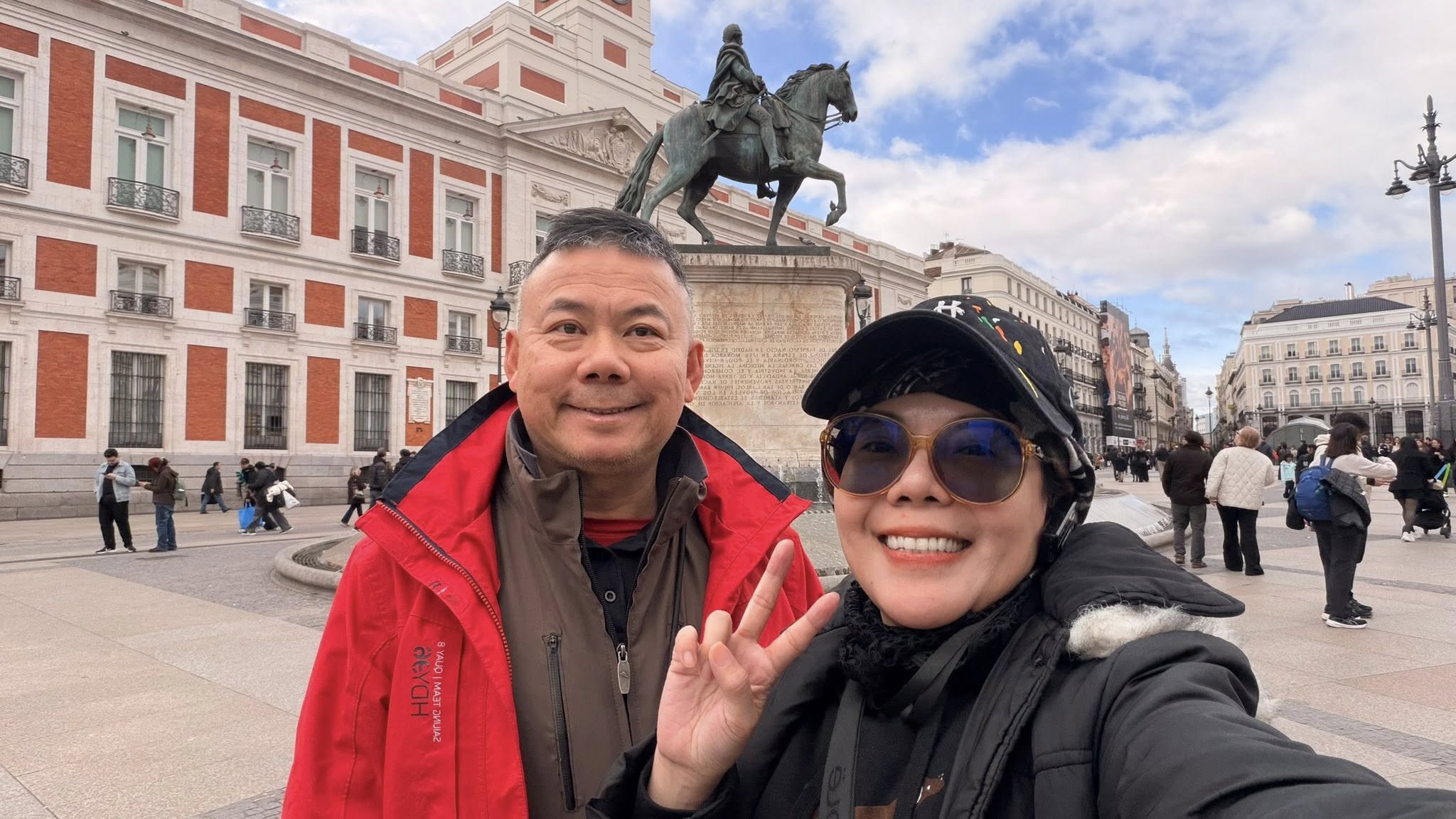 痛失摯愛！錦雯悲痛「沒辦法待在台灣」　淚謝「老公掏20萬大禮」