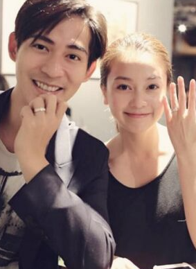 周渝民女兒9歲了!現身演唱會「神基因太驚艷」 跟媽媽「親民合照」網驚:好像爸爸