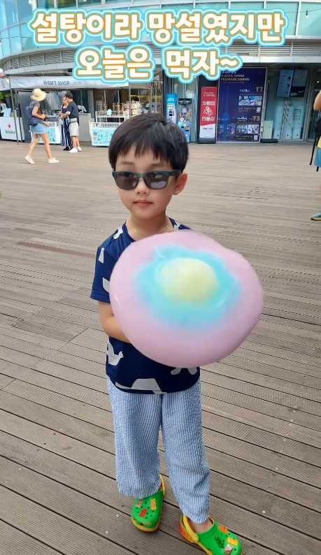 44歲高齡產子!資深女星淚曝「兒子自閉+智能障礙」 用愛等來奇蹟「竟養成天才」