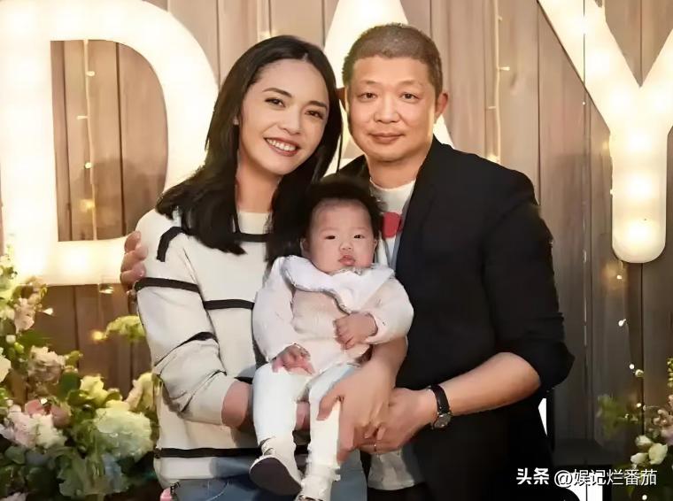 昔被爆4度出軌！46歲資深女星「證實已2度離婚」　網挖出「夫妻最後一次同框」感嘆：早有預兆...