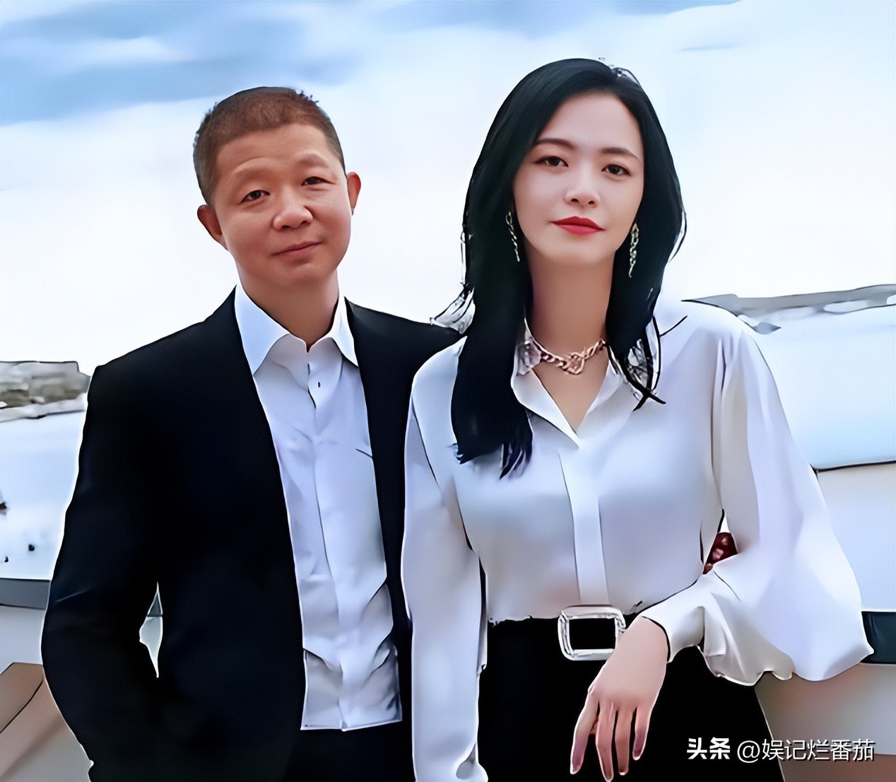 昔被爆4度出軌！46歲資深女星「證實已2度離婚」　網挖出「夫妻最後一次同框」感嘆：早有預兆...