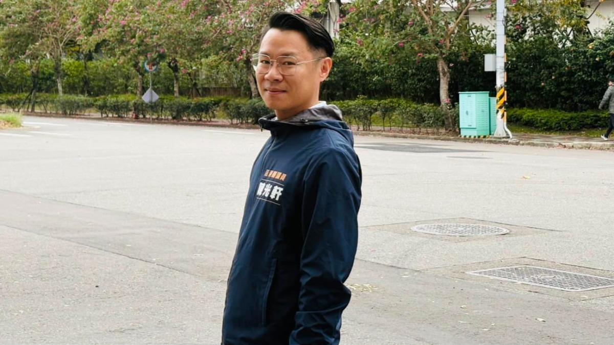 快訊／謝長廷子弟兵「酒駕抓到」！民進黨仍登記參選