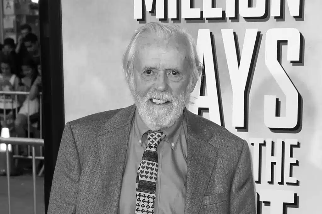 快訊／演藝圈老戲骨「驚傳在家中過世」享壽89歲！