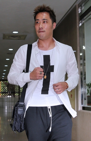 余天氣炸！余祥銓「持有大麻遭關勒戒」內幕曝光