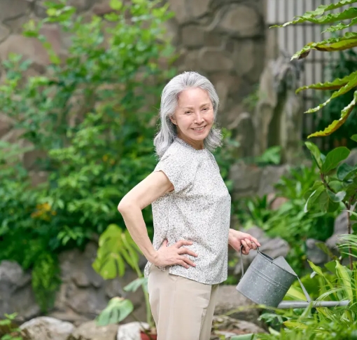 送別亡夫3年！丁強遺孀「不投靠美國兒女」　獨留台灣「76歲拒健康檢查」原因曝光