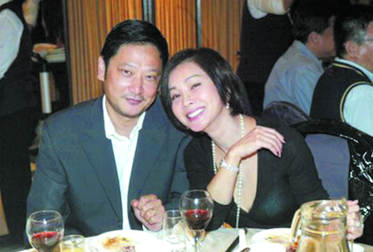 離婚恢單10年！69歲陳美鳳「自爆與舊愛聚餐」　被問求婚「她害羞3字回應」：最好的決定