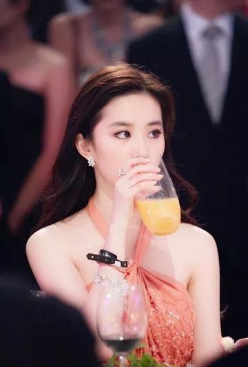 果汁之王是它！研究證實「穩血糖又能抗老」　連皮膚都會變Q嫩「但要選對一部位」