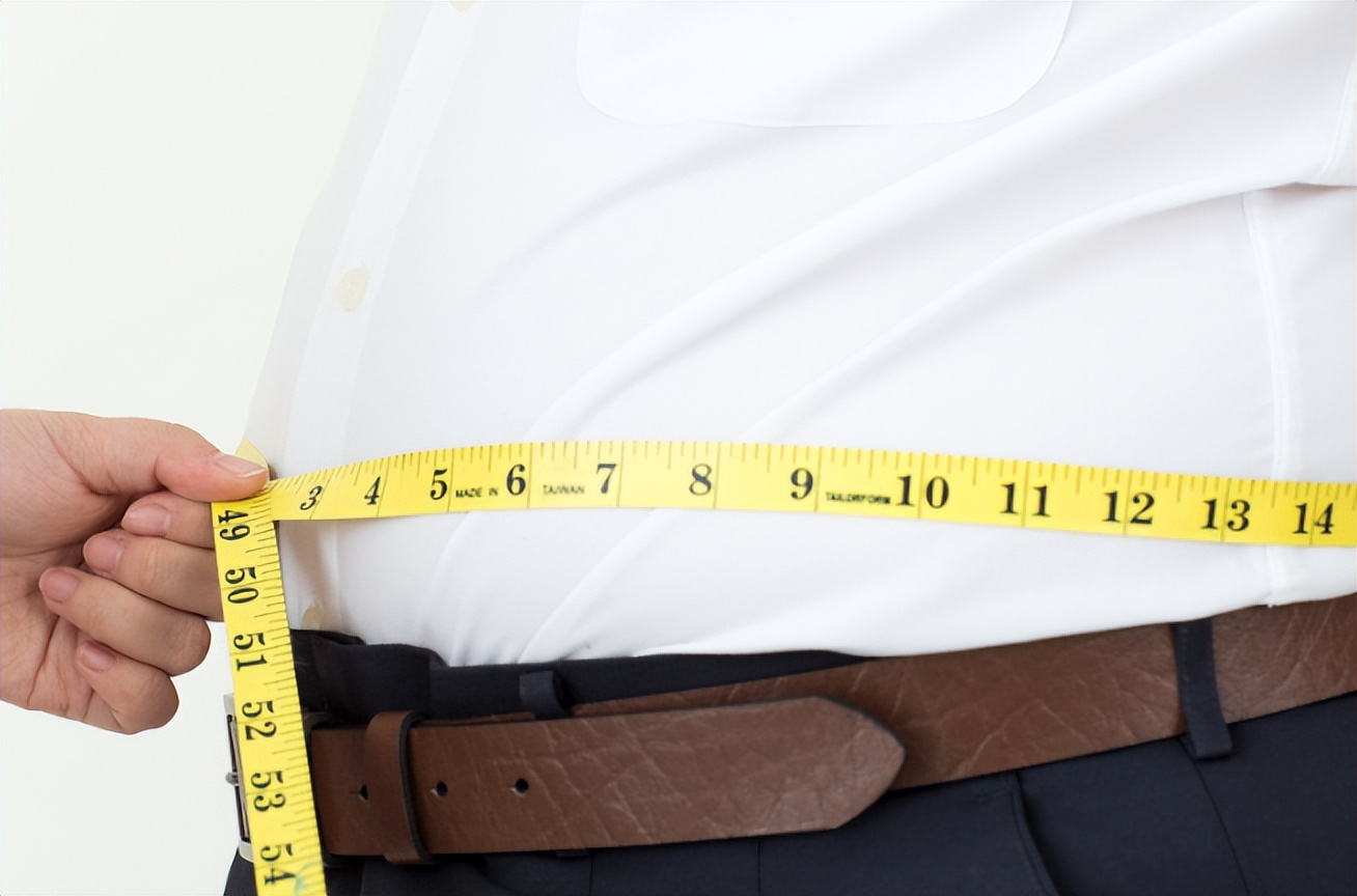 女性衰老特徵「1臭、2大、3小」！如果都沒有「恭喜妳還很年輕」