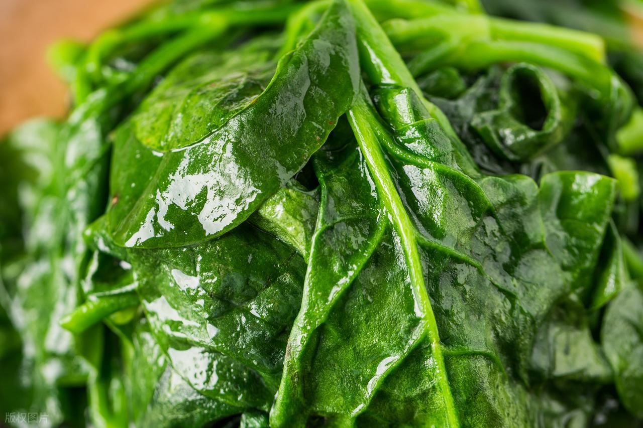 睡不好容易老!多吃「4種助眠食物」:根本天然安眠藥