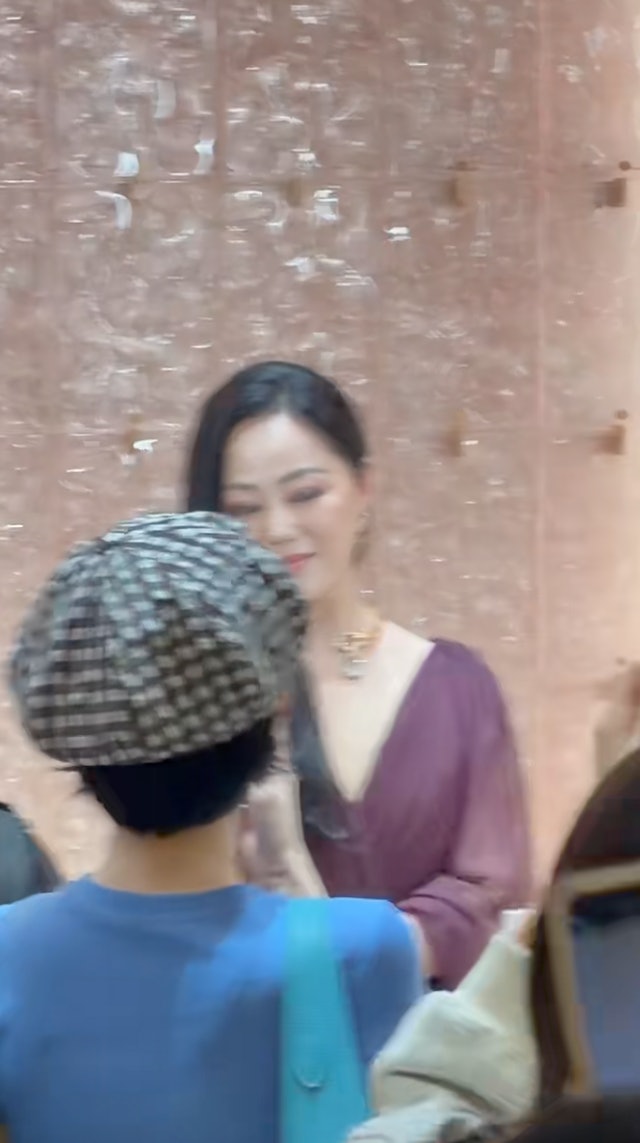 嫁誰誰破產!62歲第一敗金女「凍齡復出又翻紅」 她哽咽「遭子女痛恨」:比離婚更受傷