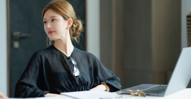 堪稱「鋼鐵玫瑰」生肖女Top4! 堅強沈穩「年紀越大越活越亮眼」活出女王命