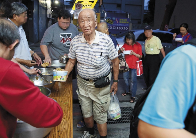 拾荒老兵病逝！遺產驚見「滿手台積電」隱形富豪　財產動向曝光