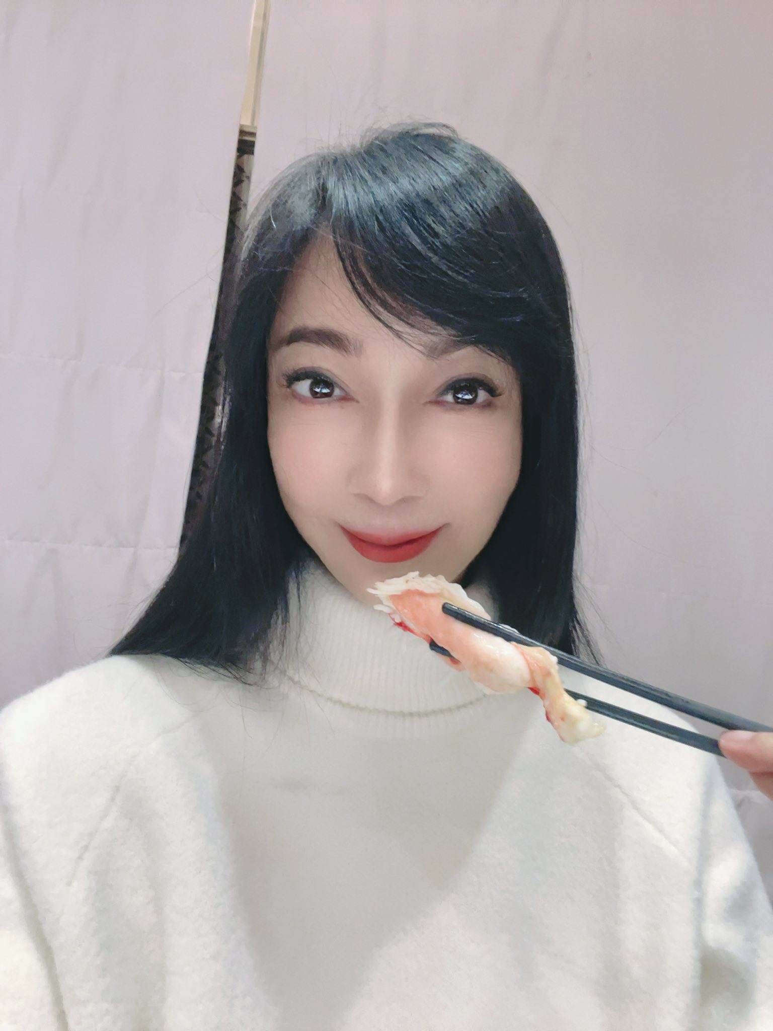 癌末轉移腹膜！58歲本土女星「痛到癱軟」　堅持不化療「原因曝光」