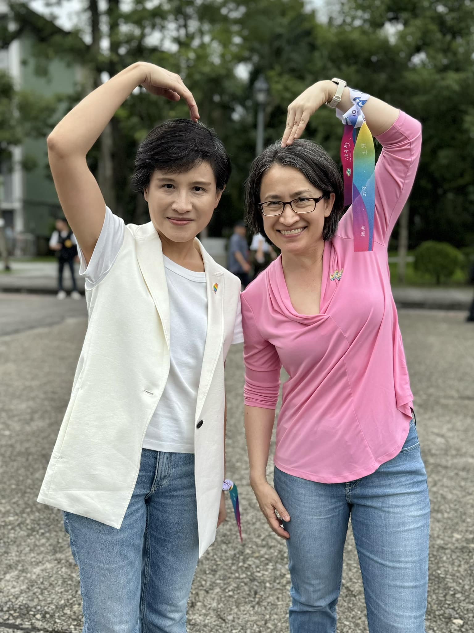 年輕女神級舊照流出！鄭麗君「41歲才遇上對的人」 老公背景驚人「夫妻身家飆12億」