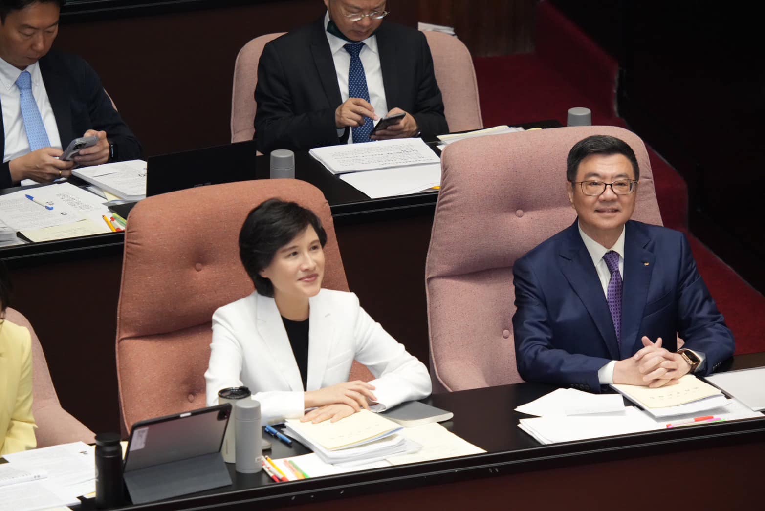 年輕女神級舊照流出！鄭麗君「41歲才遇上對的人」 老公背景驚人「夫妻身家飆12億」