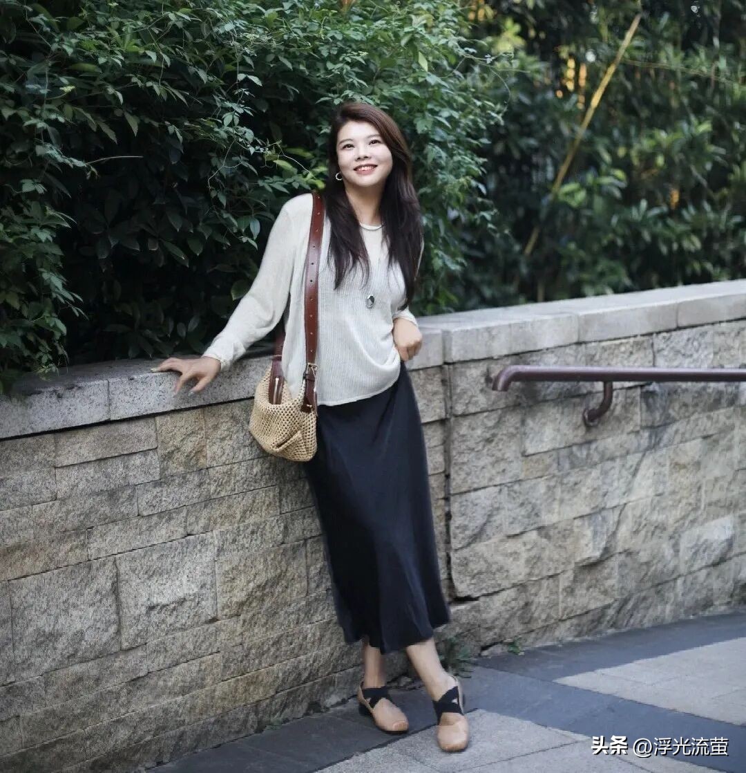 春天到來「必穿這3款長袖上衣」！高級又有品味「上年紀更要穿」