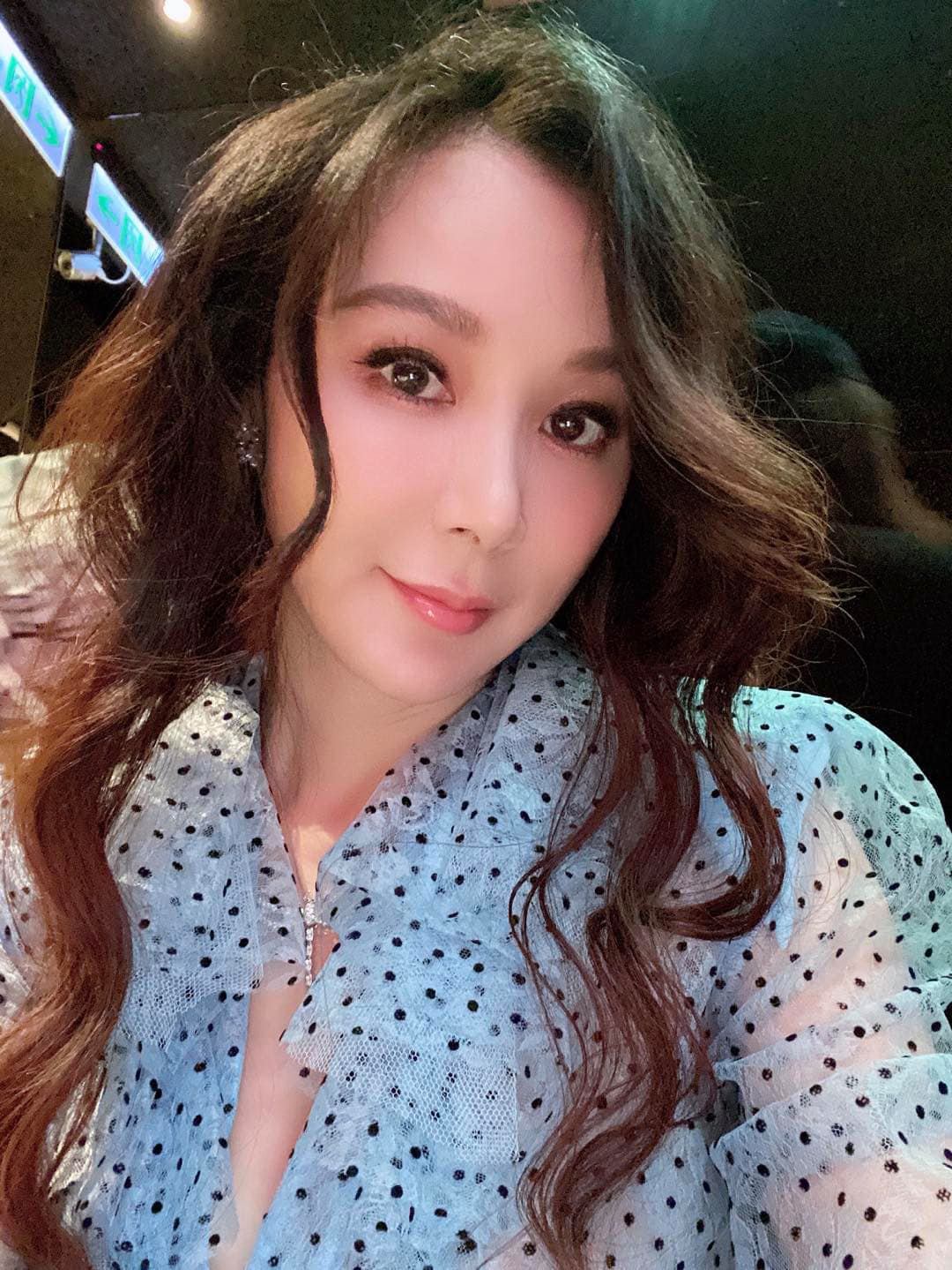 不愧是台灣第一美！57歲蕭薔驚傳「被中國重金禮聘」　她笑回應「問題不在錢」