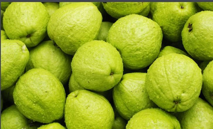 吃水果怕血糖狂飆？最新研究打臉「吃對反而穩血糖」　醫揭「一吃法是地雷」血糖狂飆又沒營養