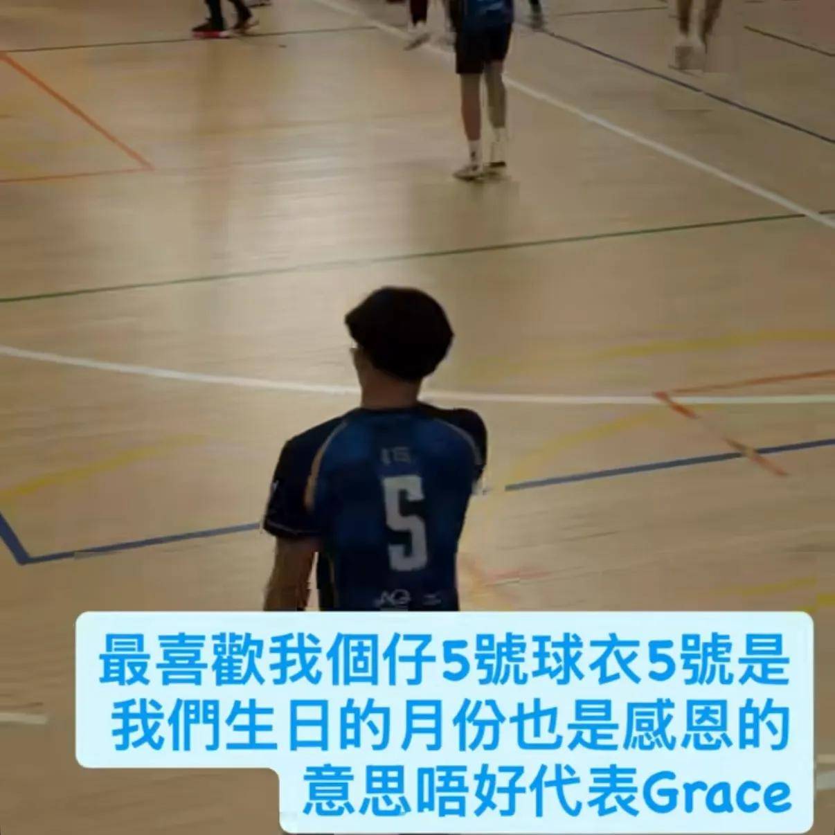 二兒子15歲了！張柏芝罕曬「母子親暱合照」　「打球正臉曝光」全場驚豔：跟媽媽長超像