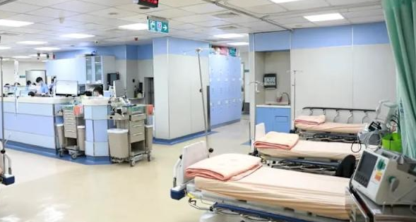 老闆嘔吐後猝逝!2員工「幾年後也出事」 醫檢查嚇「公司3人藏腦炸彈」