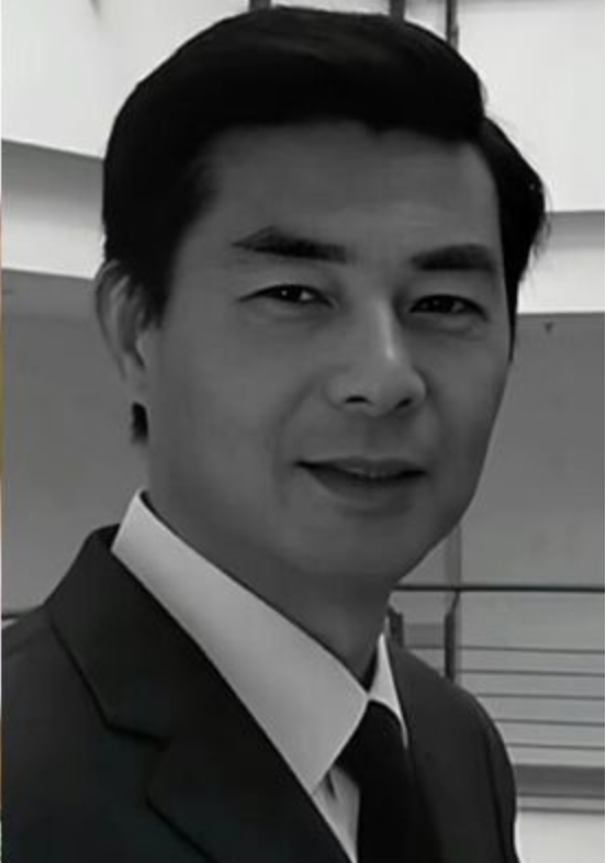 民眾掃墓驚見「瓊瑤男星墓碑」!身份曝光「竟已離世15年」粉絲淚哀悼...