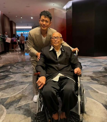 培育周潤發、梁朝偉!94歲大師「喪妻後淡演藝圈」 當年演童年惡夢爆紅「如今狀況曝光」