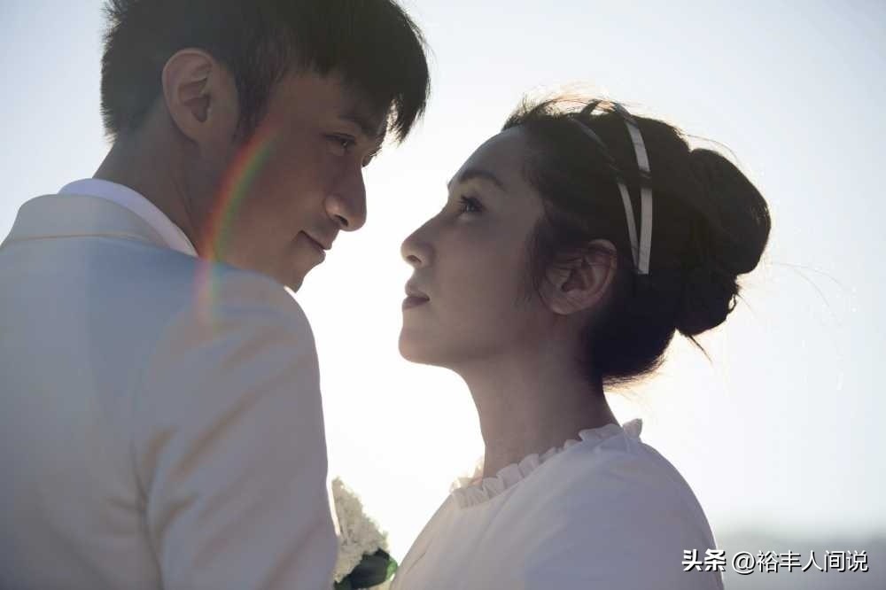 元旦升格二寶爸!53歲情歌王子「曬4口全家福」 57歲妻「高齡拚二胎首亮相」網吵翻:太自私