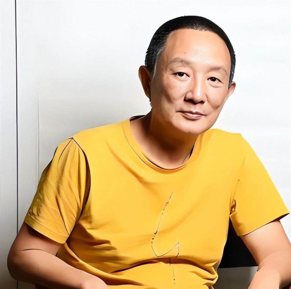 經歷5段婚姻!69歲演藝圈大咖「辜負8個女人」 為一句話「和癡呆老母相伴」孤獨終生