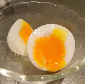 別再說有冰就不會壞!醫示警「5類食物」絕不能放隔夜 「藏致命毒素」一變質全家慘中毒