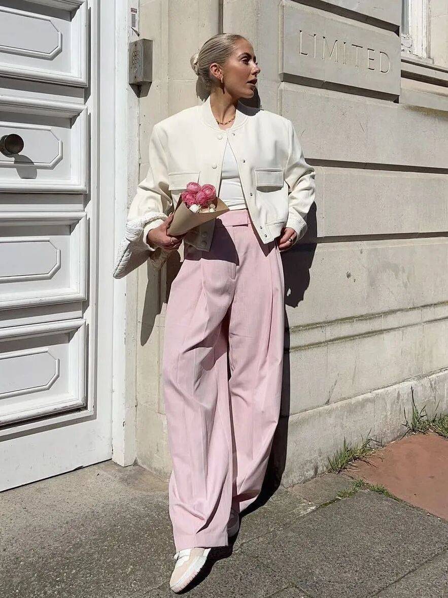 牛仔寬褲失寵了?2026年春夏「最時髦3件褲」 舒適又時尚「穿上瞬間年輕好幾歲」