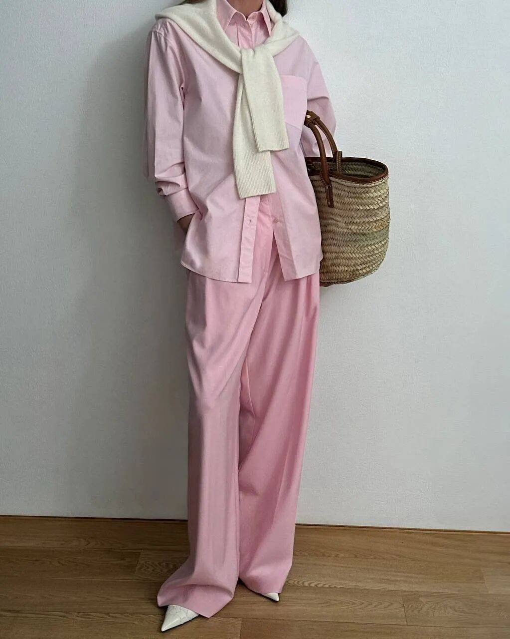 牛仔寬褲失寵了?2026年春夏「最時髦3件褲」 舒適又時尚「穿上瞬間年輕好幾歲」