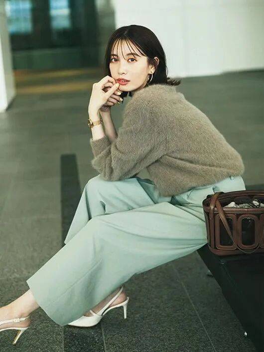 牛仔寬褲失寵了?2026年春夏「最時髦3件褲」 舒適又時尚「穿上瞬間年輕好幾歲」