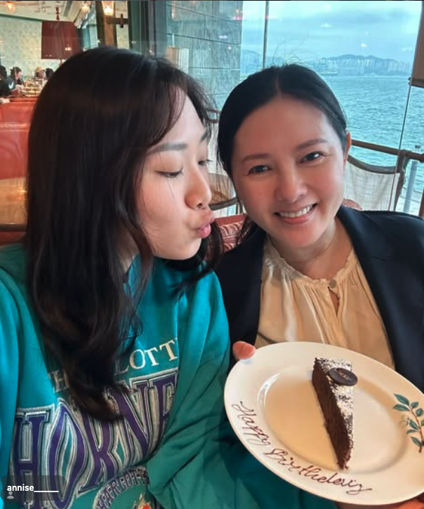 為養家而脫!風月片女神「當年賺錢供弟出國唸書」 父母離世「弟妹拿錢後斷聯」60歲近況唏噓