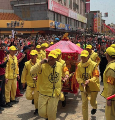 整個4月都是黃金補運期!無法「親自跟遶境」也有用 命理師曝「3招對接能量」與媽祖同頻