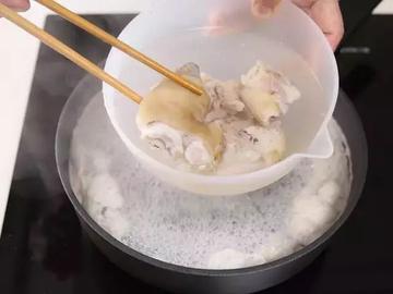 死在宿舍裡!男大生「吃完早餐身亡」 醫揪元兇「一超常吃餐點」藏危機:6~72小時就沒命